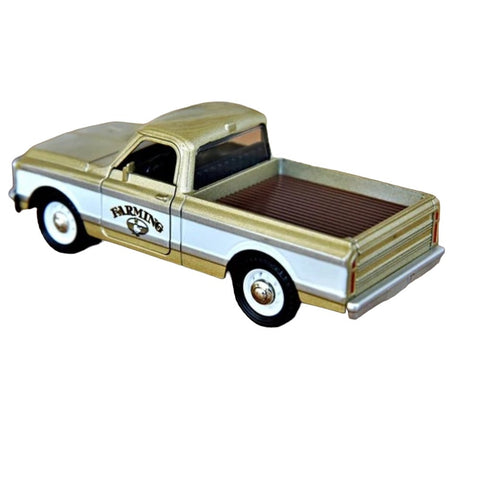 CHEVROLET C10 AMERICANA- ESCALA 1/32 - 12 CM