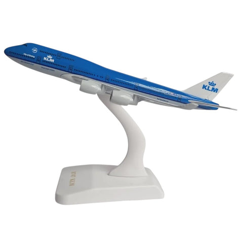 AVIÓN COLECCIÓN 20 CM
